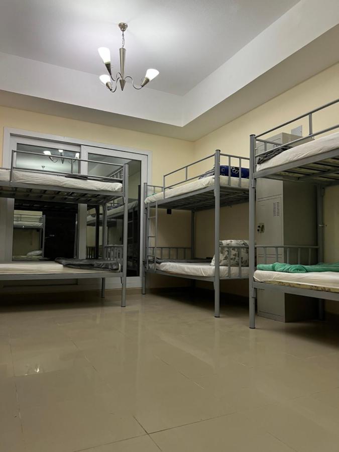 Grand Pearl Hostel For Boys Дубай Экстерьер фото