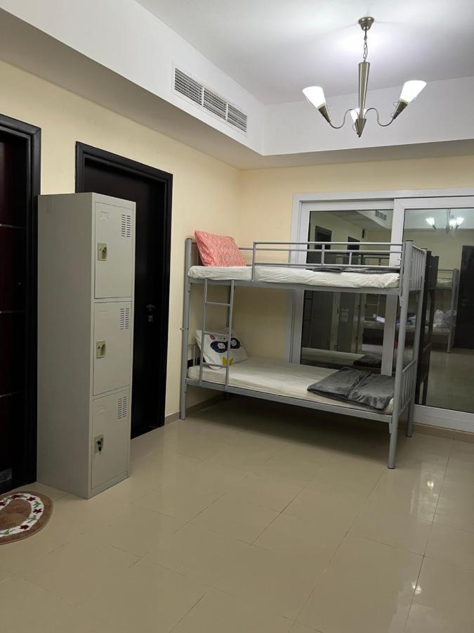 Grand Pearl Hostel For Boys Дубай Экстерьер фото