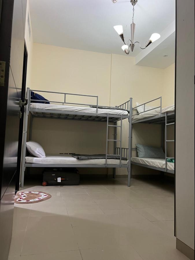 Grand Pearl Hostel For Boys Дубай Экстерьер фото