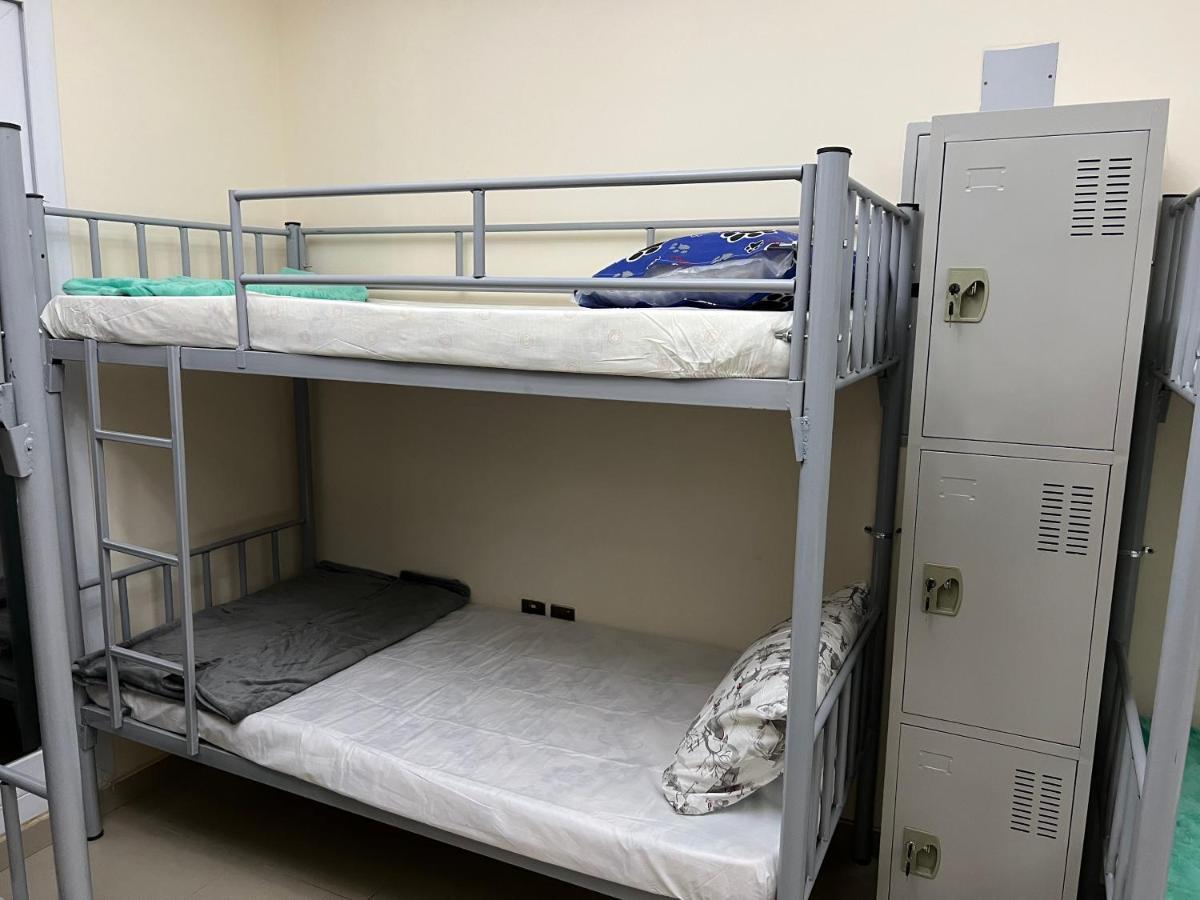 Grand Pearl Hostel For Boys Дубай Экстерьер фото